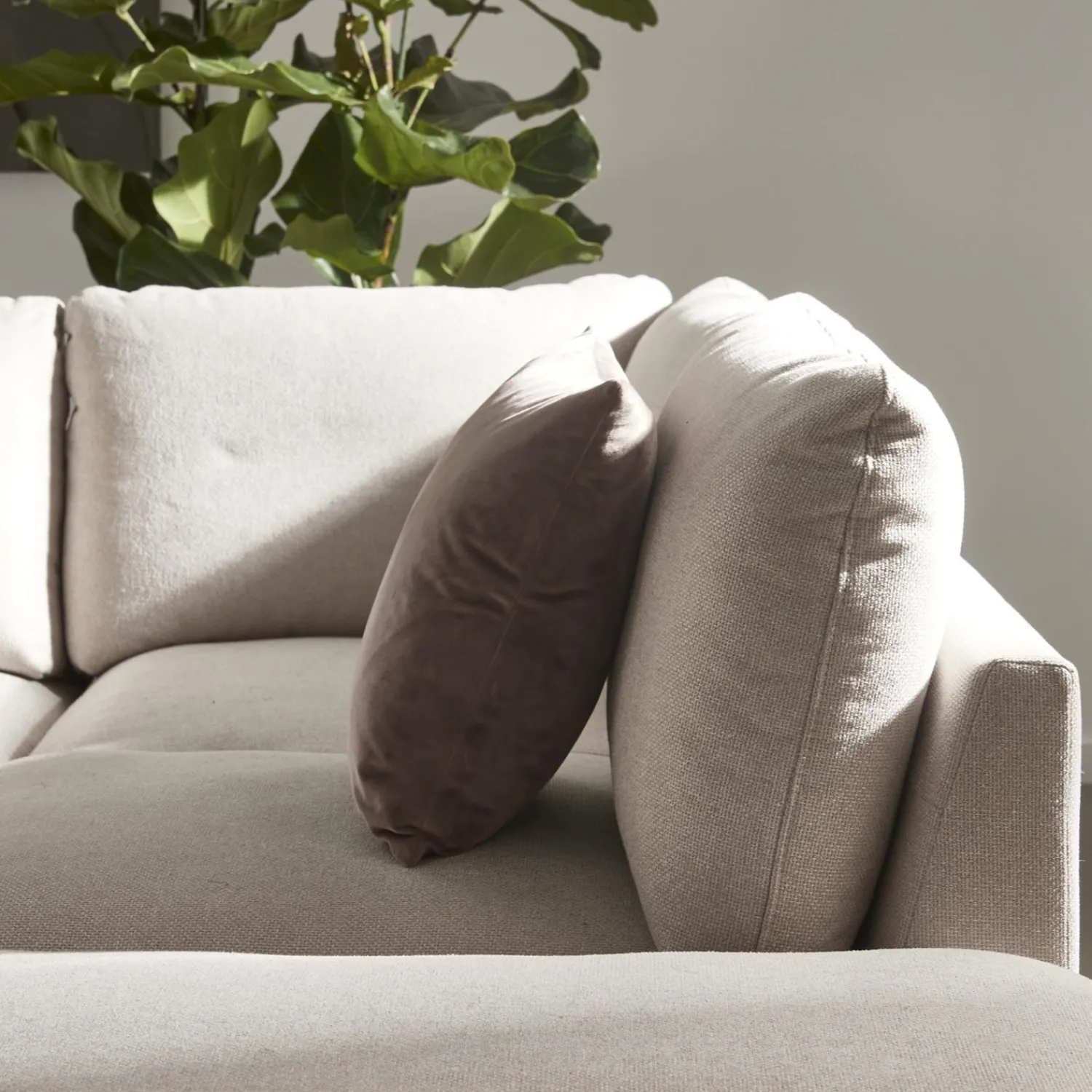 Best ILVA Bjorn højrevendt sofa med pufafslutning