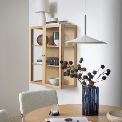 Clearance ILVA Eiklund Vitrineskab