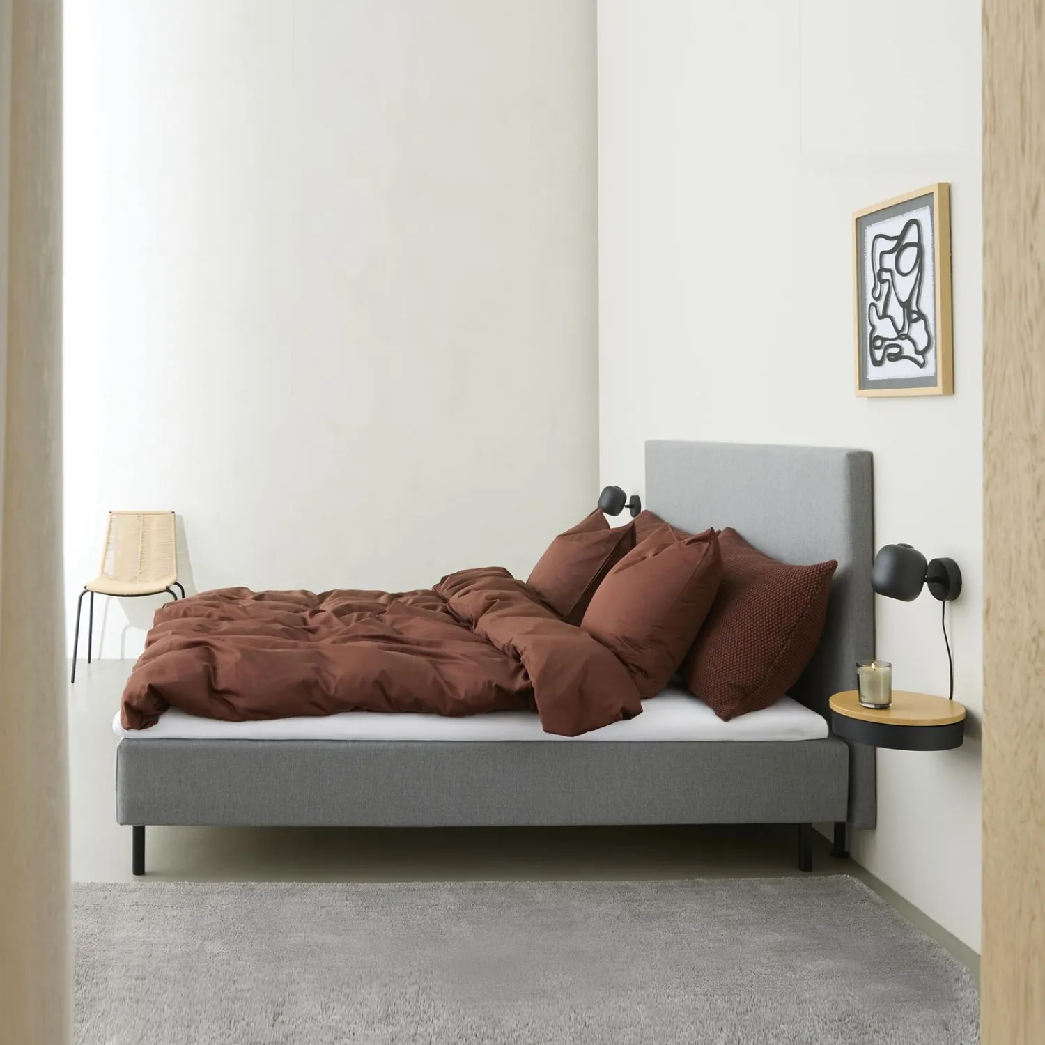 Clearance ILVA Nocturne Essential inkl. topmadras, 140x200 boksmadras